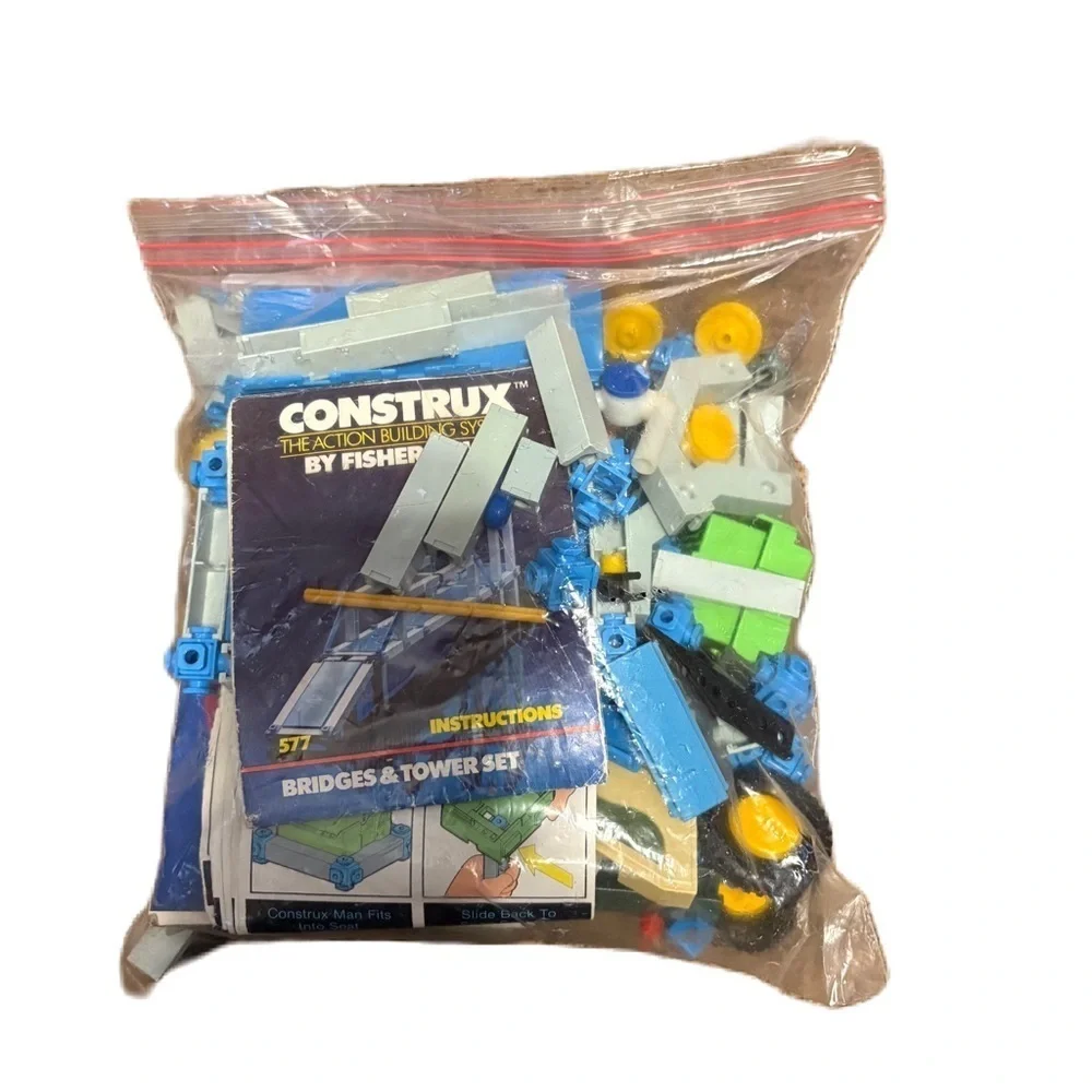 Fisher-Price Construx Building Set - Blue, Green, Yellow 577 Bridges & Towers